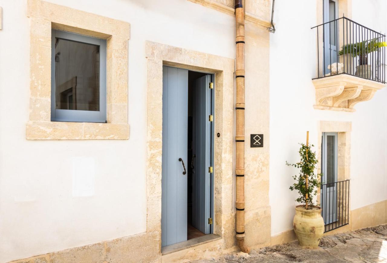 Othila Home Noto Exterior photo